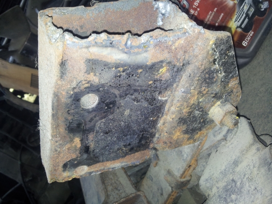 แหนบจิ๊ปมิตซู หน้ากว้าง ตัดแซสซีมา พร้อมเต้าแหนบโตงเตง ครบชุดหน้าหลัง