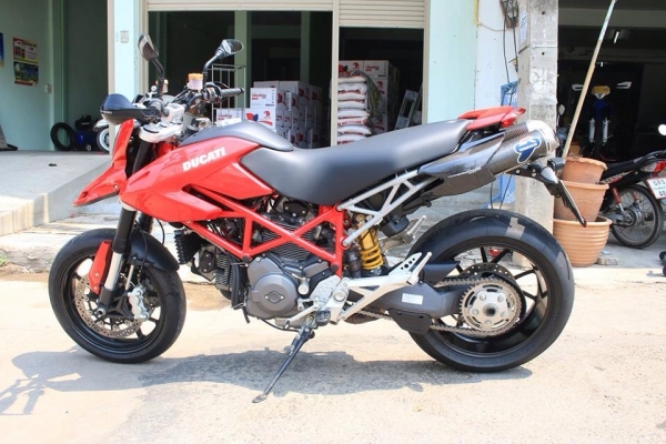 ขาย hypermotard 1100 ขาย hypermotard 1100