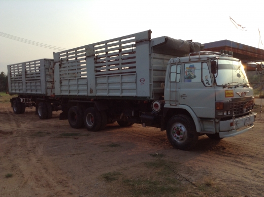 ขายรถพ่วงแม่ลูกดั้มเกษตร เครื่อง EP100 turbo 280 แรงม้า คัสซีสวยตลอดส้น ทะเบียนพร้อมโอน ราคาต่อรองได้