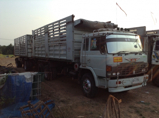 ขายรถพ่วงแม่ลูกดั้มเกษตร เครื่อง EP100 turbo 280 แรงม้า คัสซีสวยตลอดส้น ทะเบียนพร้อมโอน ราคาต่อรองได้