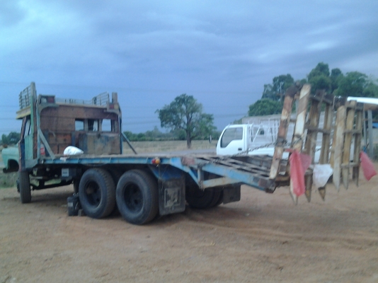 ISUZU TX เครื่อง EH700 หางปลาพับได้ สิบล้อเพลาเดียว ไม่มีทะเบียนครับพี่น้อง