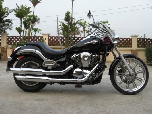 ขาย kawasaki vulcan 900 ปี 2007 รถศูนย์ทะเบียนพร้อมโอน