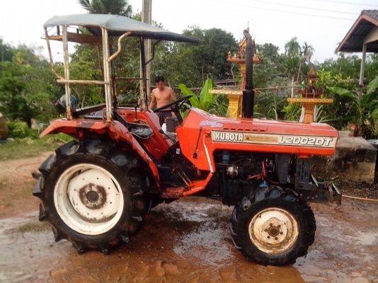 ขายรถไถ kubota L2002 2 เพลา รถบ้าน