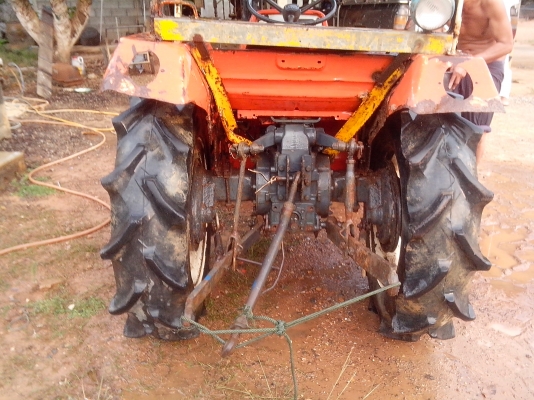 ขายรถไถ kubota L2002 2 เพลา รถบ้าน
