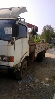 ต้องการขายรถ 6 ล้อดั้ม KM779 เครน