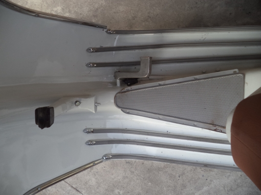 Vespa ขาวอวบ ทะเบียนโอน (รูปเพียบ)