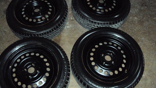 ขายกะทะ15แถมยาง185 60 15ราคาถูกๆมี4วงๆละ400บาท