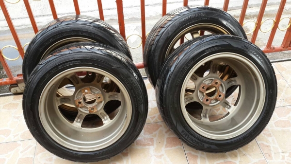แม็ก te37 ขอบ15x8 พร้อมยางโยโก 195 55 15 ปี09  1ชุด สวยๆ