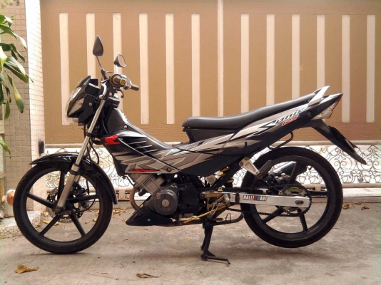 ขออนุญาติขาย Honda Sonic New 125 ตัว TOP  ล้อแม็ก โอนฟรีครับ