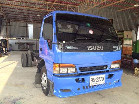 ขาย6ล้อ NQRปี2002 ยาว5.50เมตรครับ570000เอาไปเลย ขาย6ล้อ NQRปี2002 ยาว5.50เมตรครับ570000เอาไปเลย