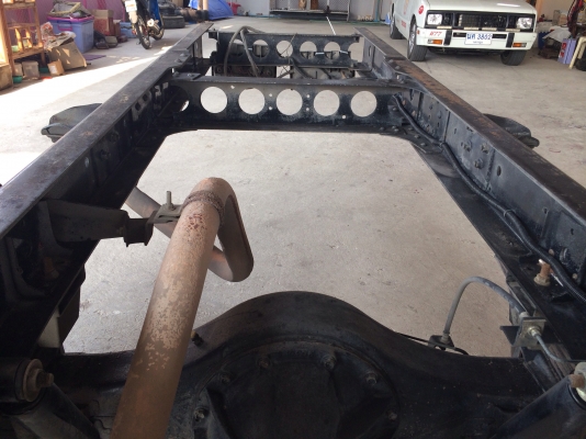 ขาย6ล้อ NQRปี2002 ยาว5.50เมตรครับ570000เอาไปเลย ขาย6ล้อ NQRปี2002 ยาว5.50เมตรครับ570000เอาไปเลย