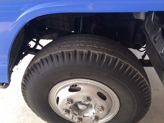 ขาย6ล้อ NQRปี2002 ยาว5.50เมตรครับ570000เอาไปเลย ขาย6ล้อ NQRปี2002 ยาว5.50เมตรครับ570000เอาไปเลย