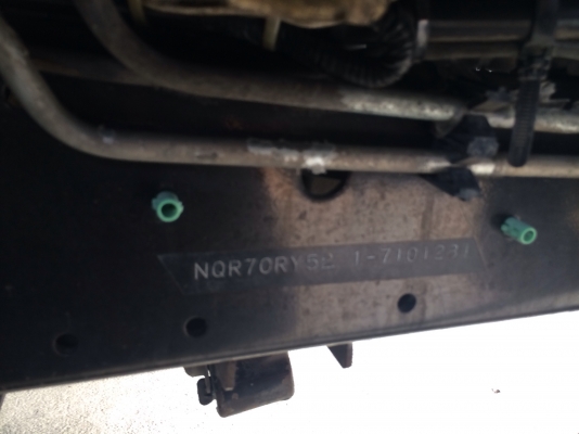 ขาย6ล้อ NQRปี2002 ยาว5.50เมตรครับ570000เอาไปเลย ขาย6ล้อ NQRปี2002 ยาว5.50เมตรครับ570000เอาไปเลย