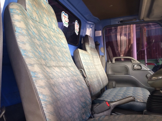 ขาย6ล้อ NQRปี2002 ยาว5.50เมตรครับ570000เอาไปเลย ขาย6ล้อ NQRปี2002 ยาว5.50เมตรครับ570000เอาไปเลย