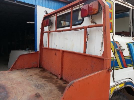 ขายรถ6ล้อHENO KM350 ท้ายลาด