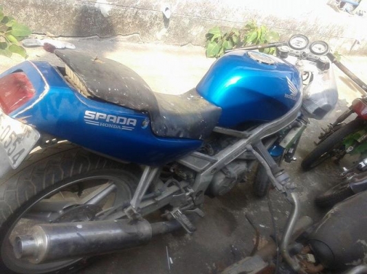 ขาย  ซาก  honda vt 250 spada มีทะเบียนและชูดโอน  15000