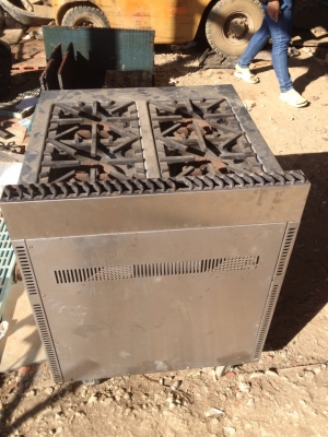 ขายเตาฝรั่ง พร้อมเตาอบในตัว ของนอก สภาพสวยพร้อมใช่งาน ราคาถูกๆครับ