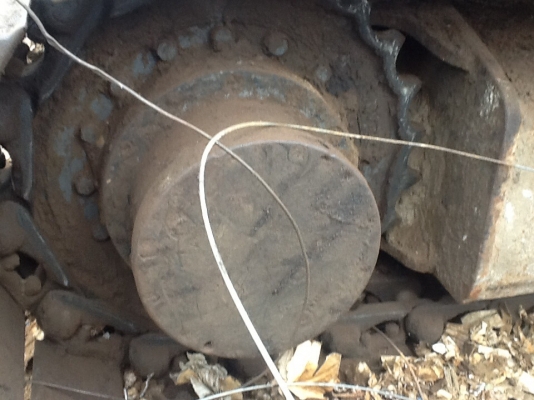 ขายโคมัสสุ120รุ่น2ตัวเดินไฮค๊าสเครื่องพังปั้ดีตัวเดินดี ขายโคมัสสุ120รุ่น2ตัวเดินไฮค๊าสเครื่องพังปั้ดีตัวเดินดี