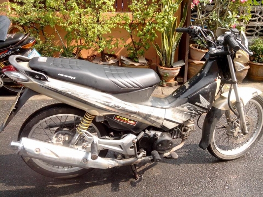 ขาย Honda Nice 125 ปี 47 ดิสก์เบรคหลัง เครื่องดีไม่หลวม ควันไม่ไหล ขาย Honda Nice 125 ปี 47 ดิสก์เบรคหลัง เครื่องดีไม่หลวม ควันไม่ไหล