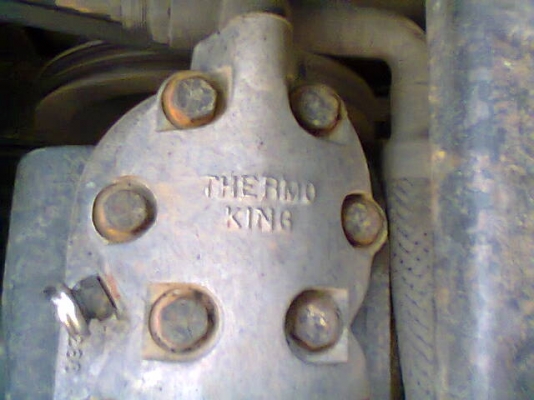 เครื่องทำความเย็นตู้เย็นรถ 6ล้อ-10ล้อ ใช้ได้ทั้ง2ระบบ(ไฟฟ้า-ดีเซล)