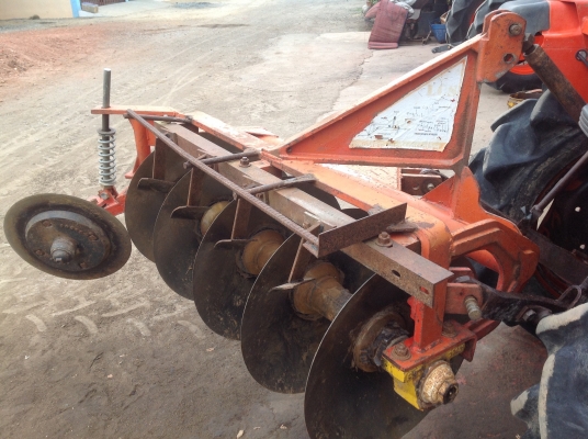 ปัญญาแทรคเตอร์มาแล้ว...จัดมาให้ครับ คูโบต้า L2808  ผาน5 พร้อมเล่มทะเบียน