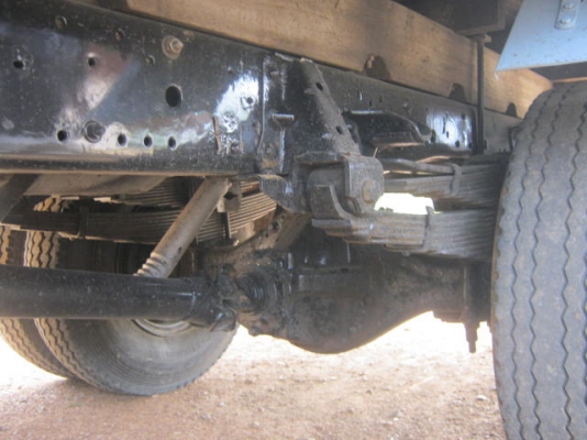 รถ6ล้อ อีซุซุ NPR120 แรง