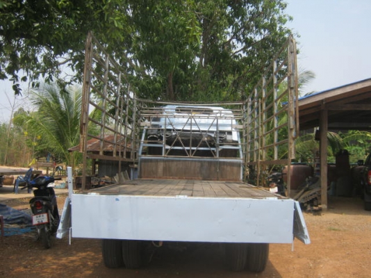 รถ6ล้อ อีซุซุ NPR120 แรง