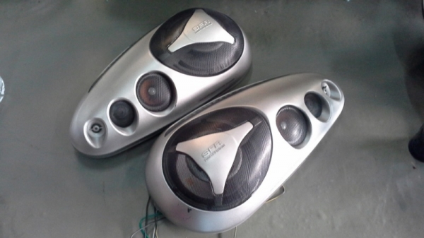 ลำโพงกล่อง Pioneer แบบ 4 แชแนล แยกเสียง เบส กลาง แหลม