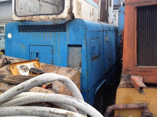 ขายปั้มลม  AIRMAN PDS655   มี 2 เครื่องครับ มาจากญีปุ่นครับ