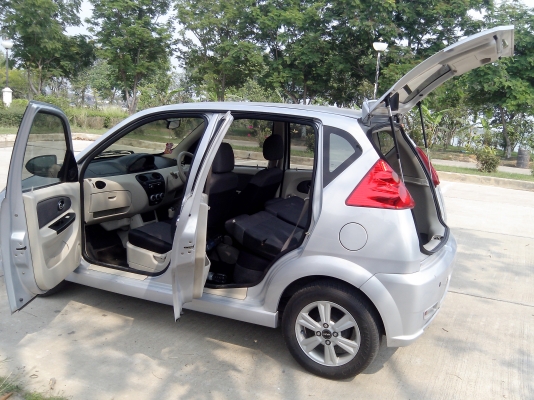 ขายรถเก๋งเล็กสภาพใหม่มาก ติดแก๊สหัวฉีด รถบ้านล้าน\%119000บาท