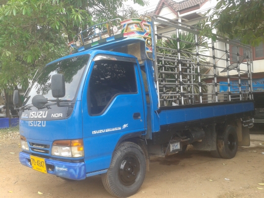 ขาย 6 ล้อ ISUZU ปี41 (จัดแนนช์ทุกจังหวัดอนุมัติง่ายเร็วทันใจ2ช.ม)(เอกสารใช้บัตร+สำเนาทะเบียนบ้าน)พวงมาลัยพาวเวอร์ แอร์หนาว กระจกไฟฟ้า เครื่องเล่นdvd เครื่องแน่นปึ๊กๆ แห้ง แรง สุดๆแซสซีเยี่ยม สวยตลอดเส้น ยางสวย6 เส้น พร้อมโอน พร้อมลุยงานได้เลยไม่ต้องทำอะไ ขาย 6 ล้อ ISUZU ปี41 (จัดแนนช์ทุกจังหวัดอนุมัติง่ายเร็วทันใจ2ช.ม)(เอกสารใช้บัตร+สำเนาทะเบียนบ้าน)พวงมาลัยพาวเวอร์ แอร์หนาว กระจกไฟฟ้า เครื่องเล่นdvd เครื่องแน่นปึ๊กๆ แห้ง แรง สุดๆแซสซีเยี่ยม สวยตลอดเส้น ยางสวย6 เส้น พร้อมโอน พร้อมลุยงานได้เลยไม่ต้องทำอะไ