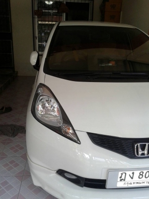 HONDA JAZZ 1.5V AT ปี2010วิ่ง 35000