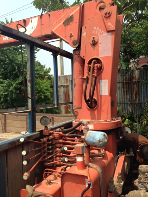 ขายรถNPR115 ติดเครน 2.5 ตัน ยาว5เมตร