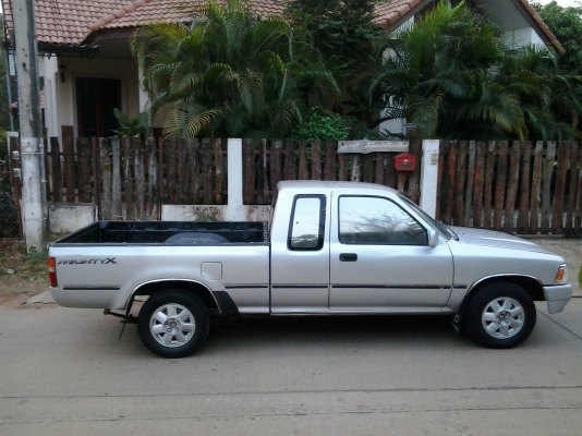 ขายด่วน Toyota mighty-x