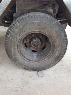 ลดกันสุดๆ!!!ขาย6ล้อ NPR130ไฟเพชรหัวขาว ดั้มดิน ปี49 ลดกันสุดๆ!!!ขาย6ล้อ NPR130ไฟเพชรหัวขาว ดั้มดิน ปี49