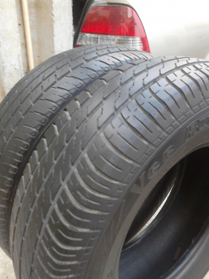 195R14   มี 2 เส้น  tel.081-427-3941