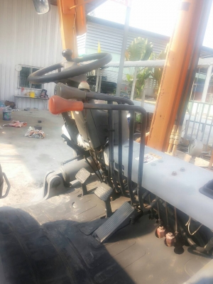 TCM FG 35T8 ขนาด3.5ตัน เสาสูง5430มม. เกียร์ออร์โต้ เครื่องยนต์เบนซิล-แก็ส2ระบบตัวหนีบหมุน4กระบอกไฮโดรลิค ราคาต่อรองได้0816161541