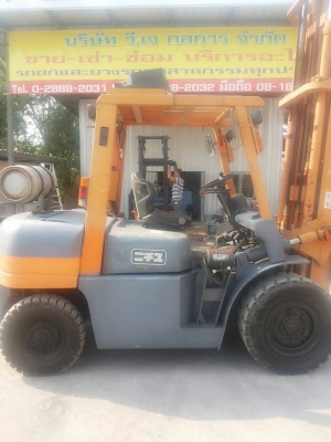 TCM FG 35T8 ขนาด3.5ตัน เสาสูง5430มม. เกียร์ออร์โต้ เครื่องยนต์เบนซิล-แก็ส2ระบบตัวหนีบหมุน4กระบอกไฮโดรลิค ราคาต่อรองได้0816161541