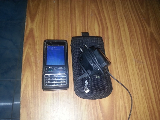 ขายโนเกีย 3250 สภาพดีพร้อมใช้