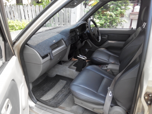 Isuzu dragon eye  4 ประตู ปี 98 เครื่อง 2800 turbo