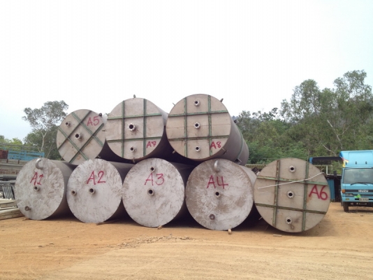 ขาย Silo แสตนเลส สภาพสวย ฝาเปิดได้ ขนาด 29,000 ลิตร และ 34,000 ลิตร จำนวน 8 ใบ