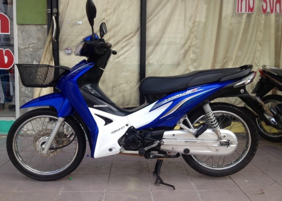 Wave 110-i รถปี 55 หัวฉีดระหยัดน้ำมัน สวยๆเลยครับ