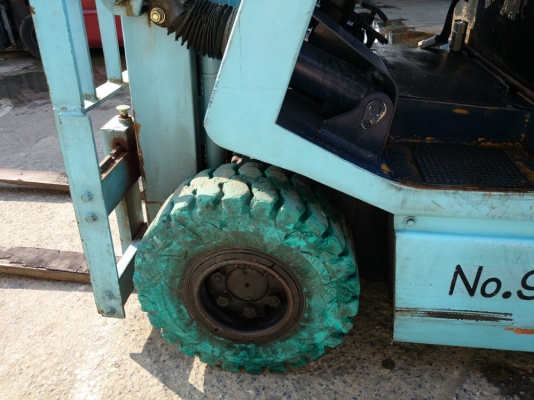 รถยกไฟฟ้า แบบนั่งขับ 1.5 ตัน เสาสูง 6 เมตร Toyota 5FB15 รถยกไฟฟ้า แบบนั่งขับ 1.5 ตัน เสาสูง 6 เมตร Toyota 5FB15