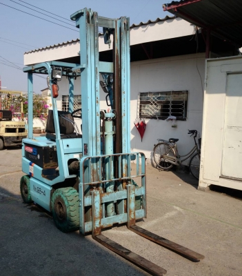 รถยกไฟฟ้า แบบนั่งขับ 1.5 ตัน เสาสูง 6 เมตร Toyota 5FB15 รถยกไฟฟ้า แบบนั่งขับ 1.5 ตัน เสาสูง 6 เมตร Toyota 5FB15