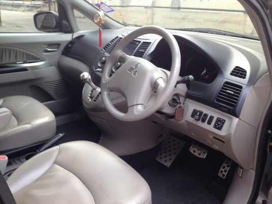 ขายรถบ้านน่าใช้ เจ้าของขายเอง ติดแก๊ส LPG แถมประกัน 2+ ,ต่อภาษี ถึงปี58