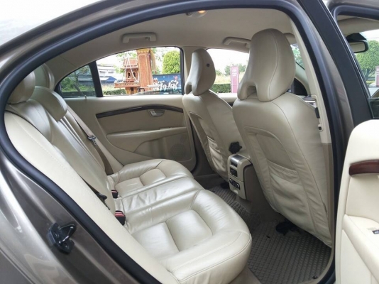 VOLVO S80 D5 โฉมปัจจุบัน เครื่อง2400ดีเชลแรง+ประหยัดน้ำมันรถสวยเดิมห้างแนวสปอร์ตน่าใช้มาก