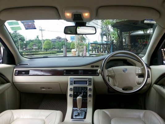 VOLVO S80 D5 โฉมปัจจุบัน เครื่อง2400ดีเชลแรง+ประหยัดน้ำมันรถสวยเดิมห้างแนวสปอร์ตน่าใช้มาก