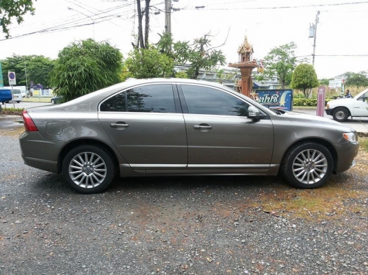 VOLVO S80 D5 โฉมปัจจุบัน เครื่อง2400ดีเชลแรง+ประหยัดน้ำมันรถสวยเดิมห้างแนวสปอร์ตน่าใช้มาก