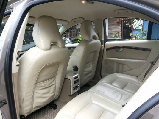 VOLVO S80 D5 โฉมปัจจุบัน เครื่อง2400ดีเชลแรง+ประหยัดน้ำมันรถสวยเดิมห้างแนวสปอร์ตน่าใช้มาก