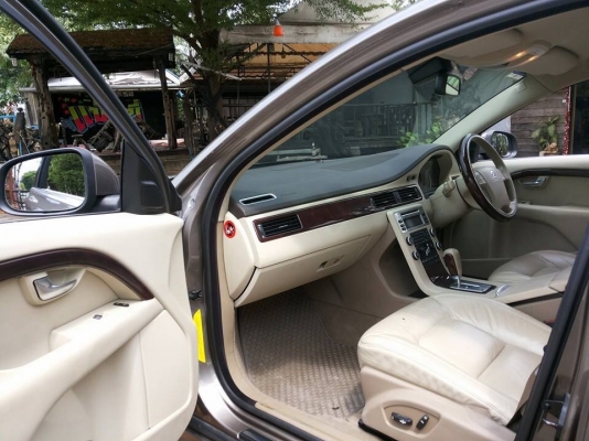 VOLVO S80 D5 โฉมปัจจุบัน เครื่อง2400ดีเชลแรง+ประหยัดน้ำมันรถสวยเดิมห้างแนวสปอร์ตน่าใช้มาก